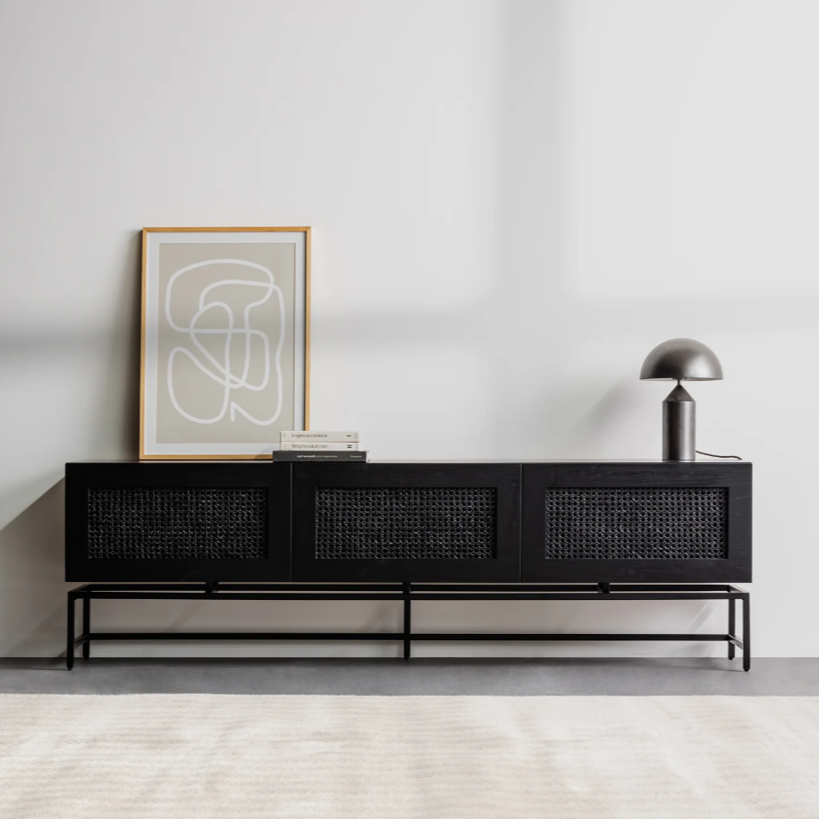 Lenny Ratan Media console