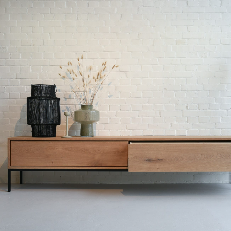 Rashford Media console