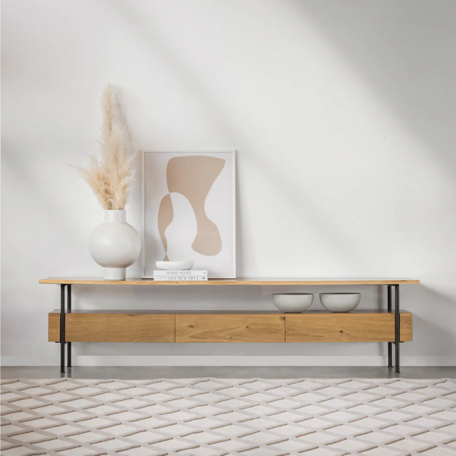 Altitude Media console