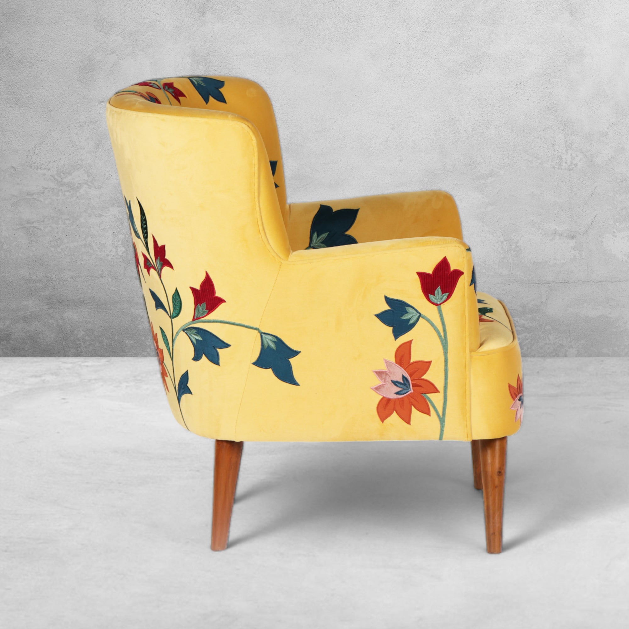 Alcove of Affection - By Rave On Vintage