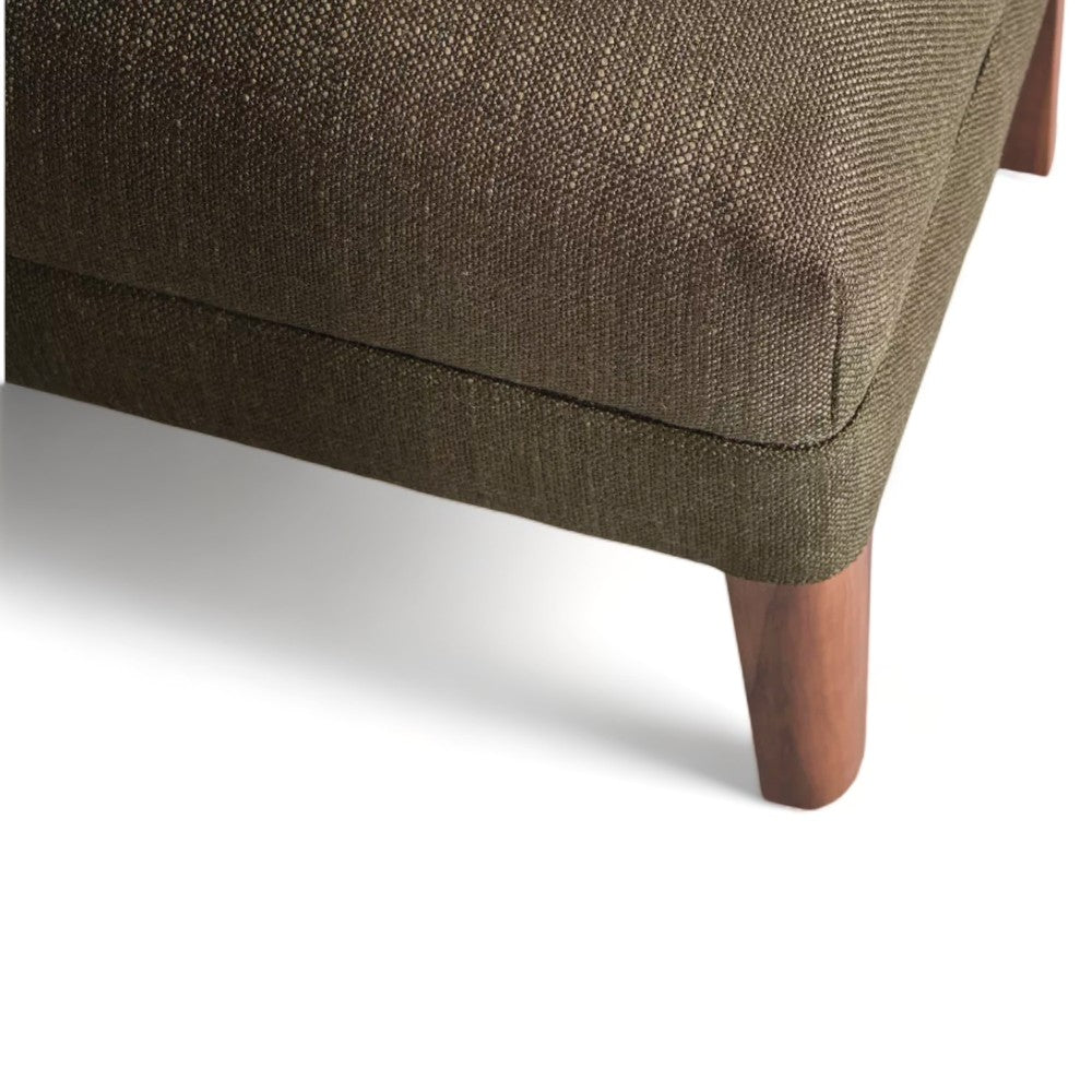 Lustrous Rest Bench