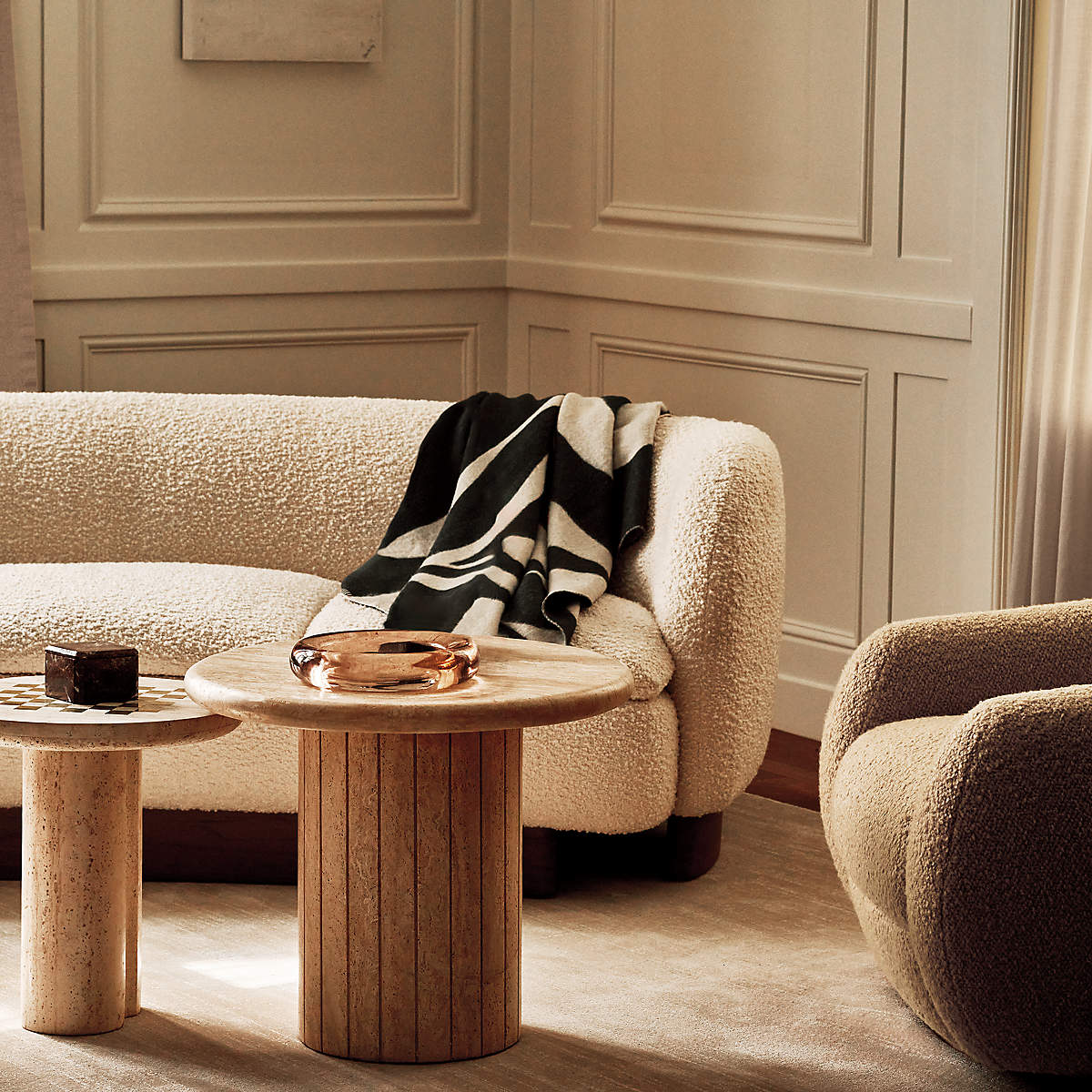 Vinitius Boucle Sofa