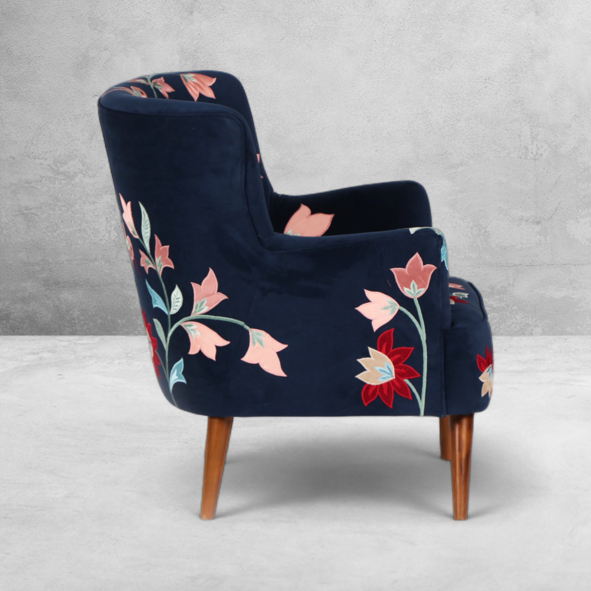 Alcove of Affection - By Rave On Vintage