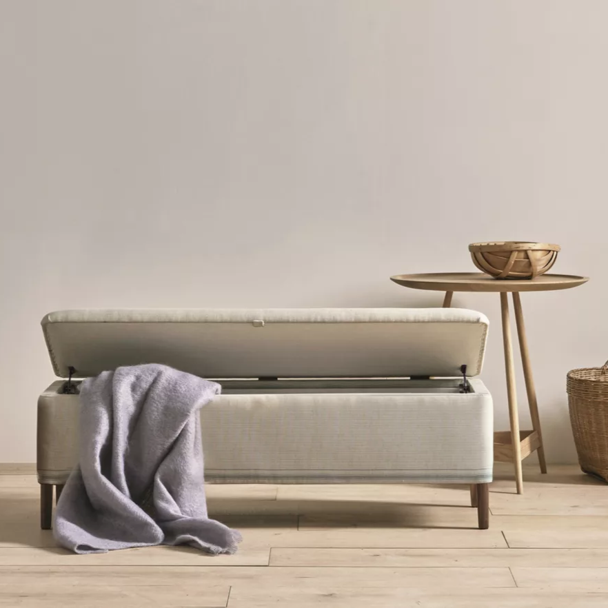 Jannet Upholstered Bench