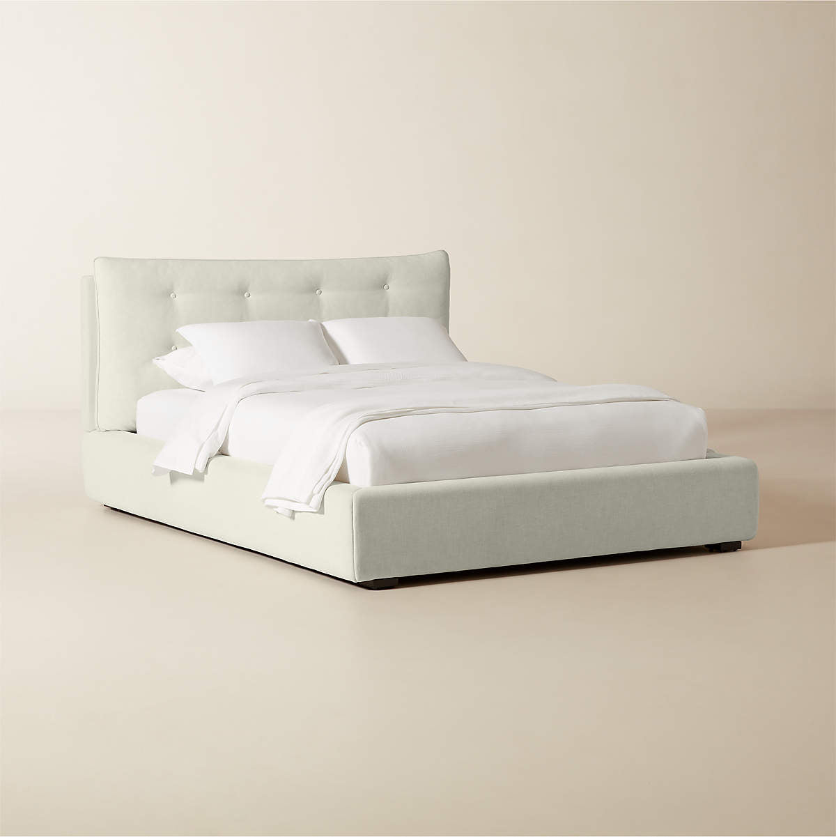 Victorian Chester Bed