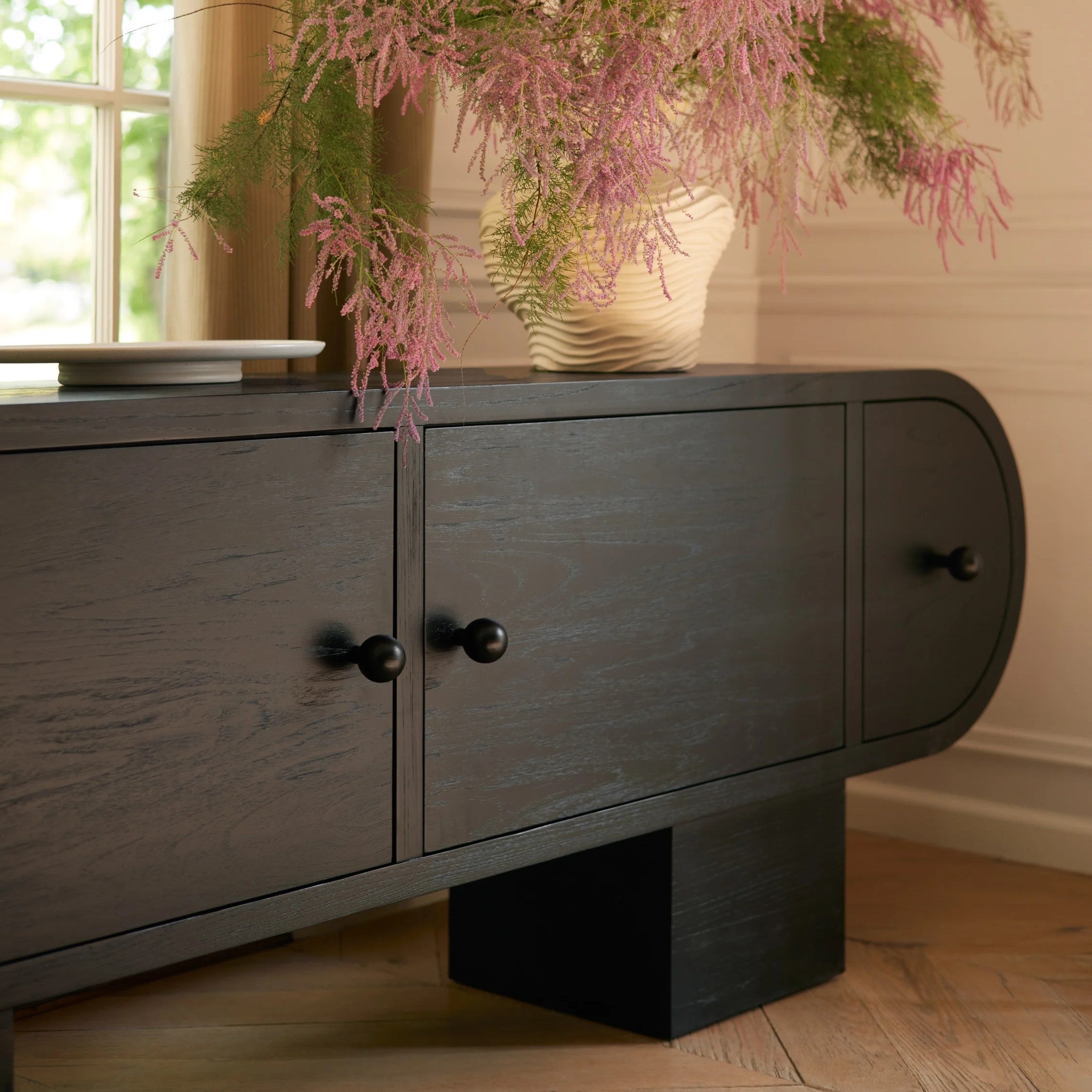 Oliver Media console