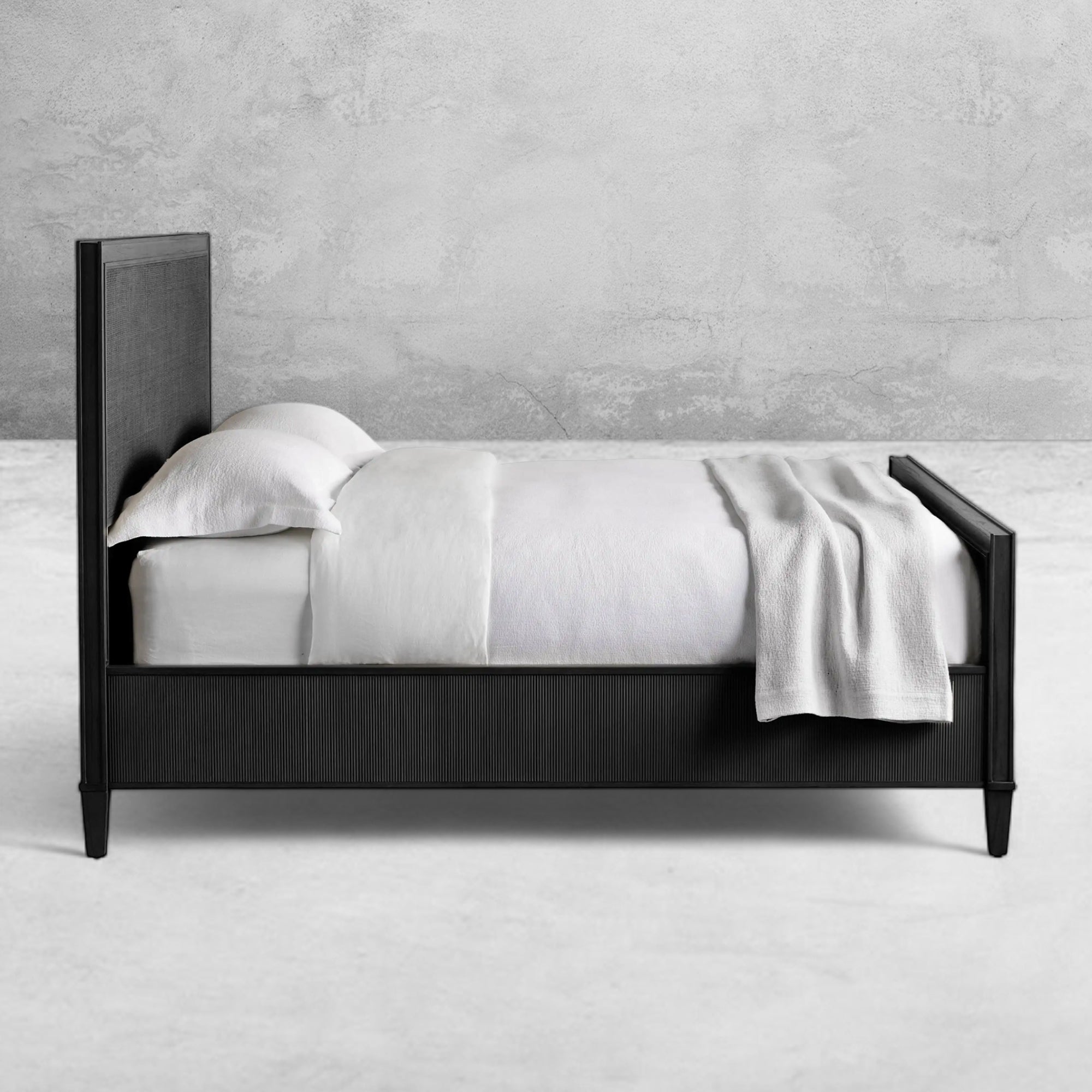 Remington Charcoal Bed