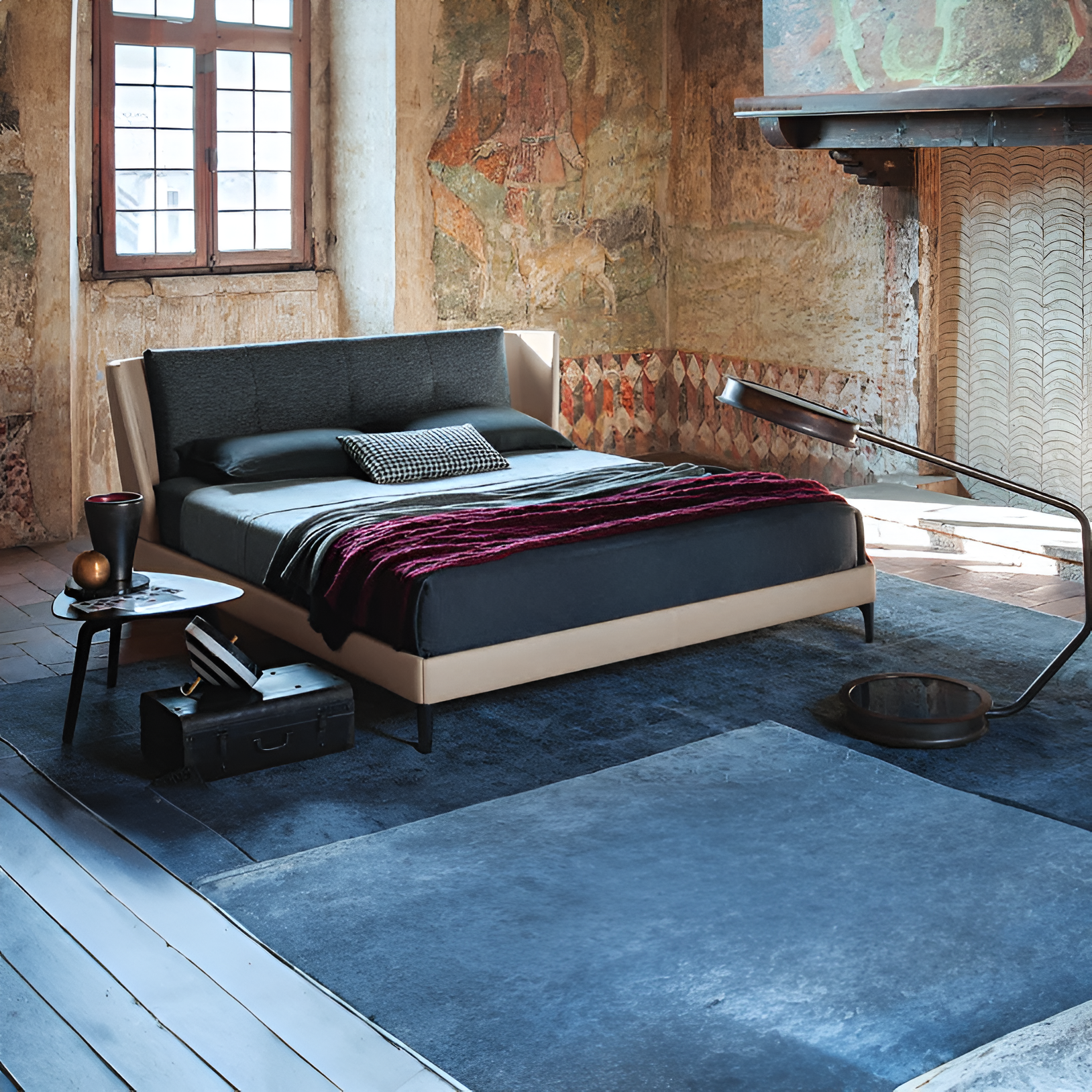 Willams Upholstered Bed