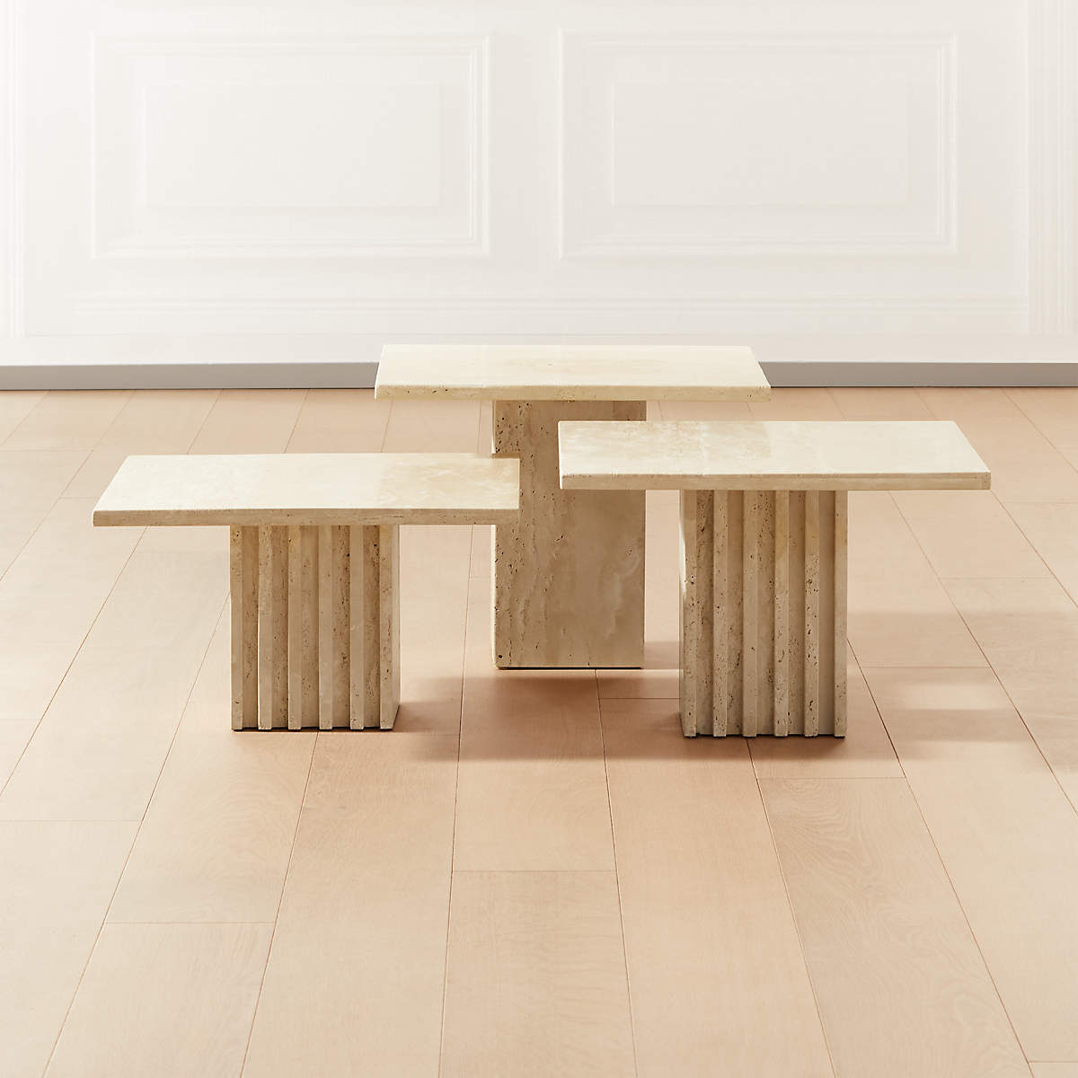 Rossa fluted Table
