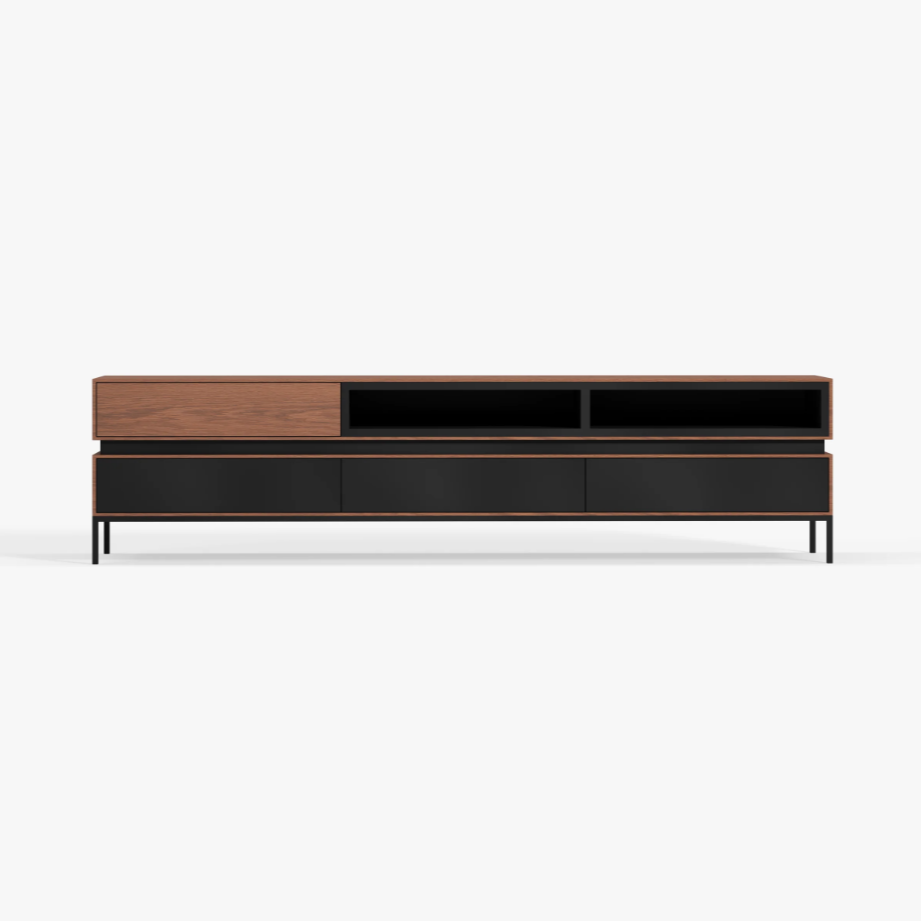 Gates Media console