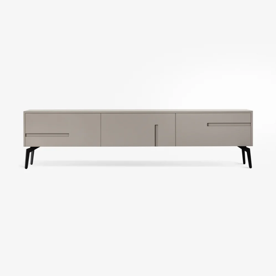 Kravis Media console