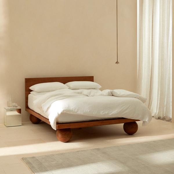 Venus Wood Bed
