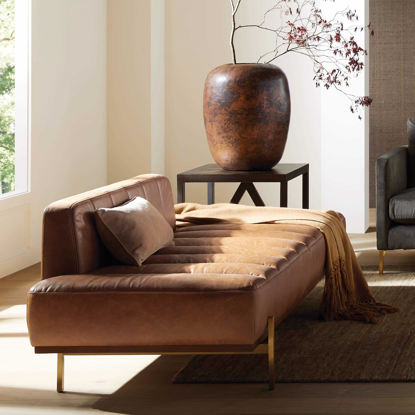 Helsing Leather Daybed