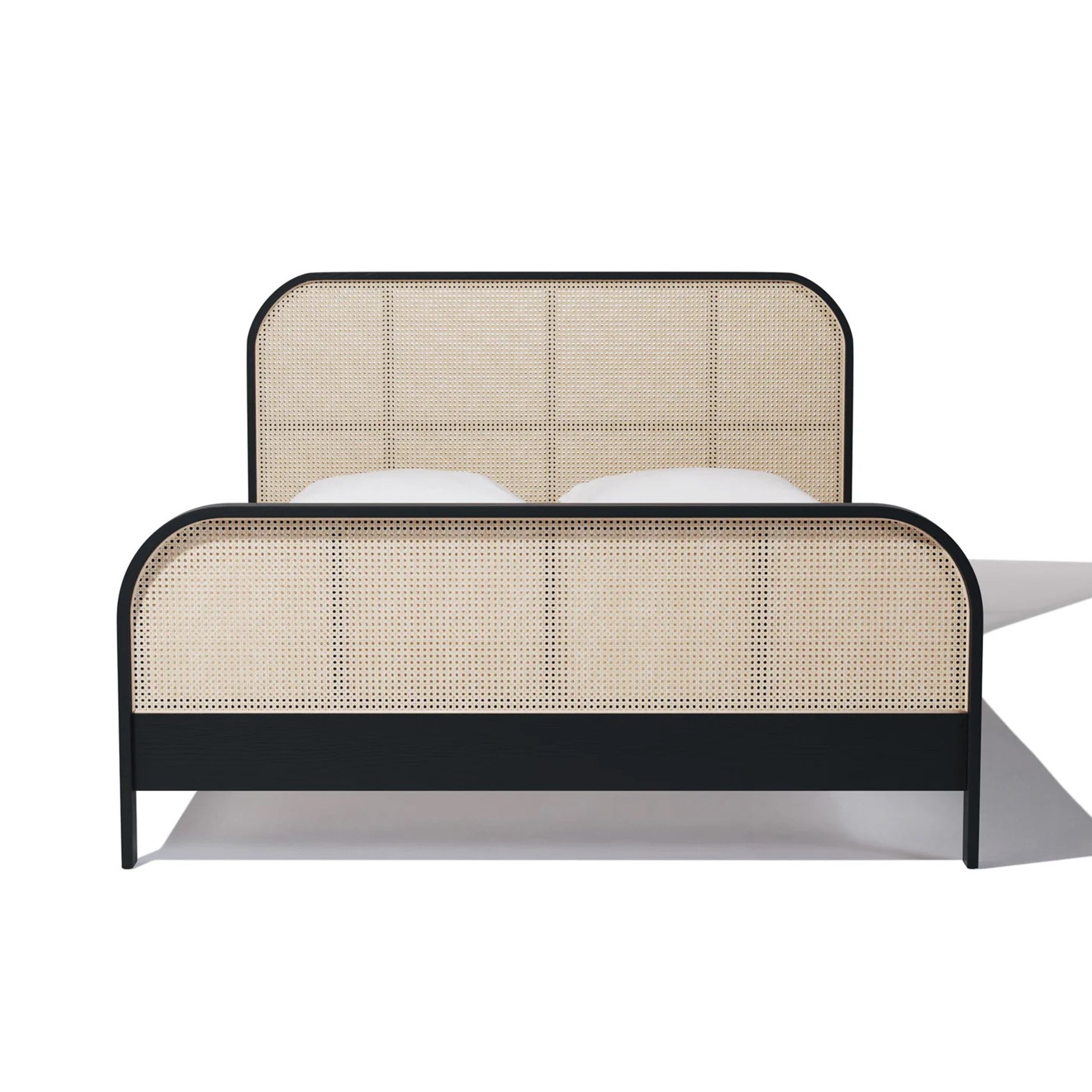 Karenina Cane bed
