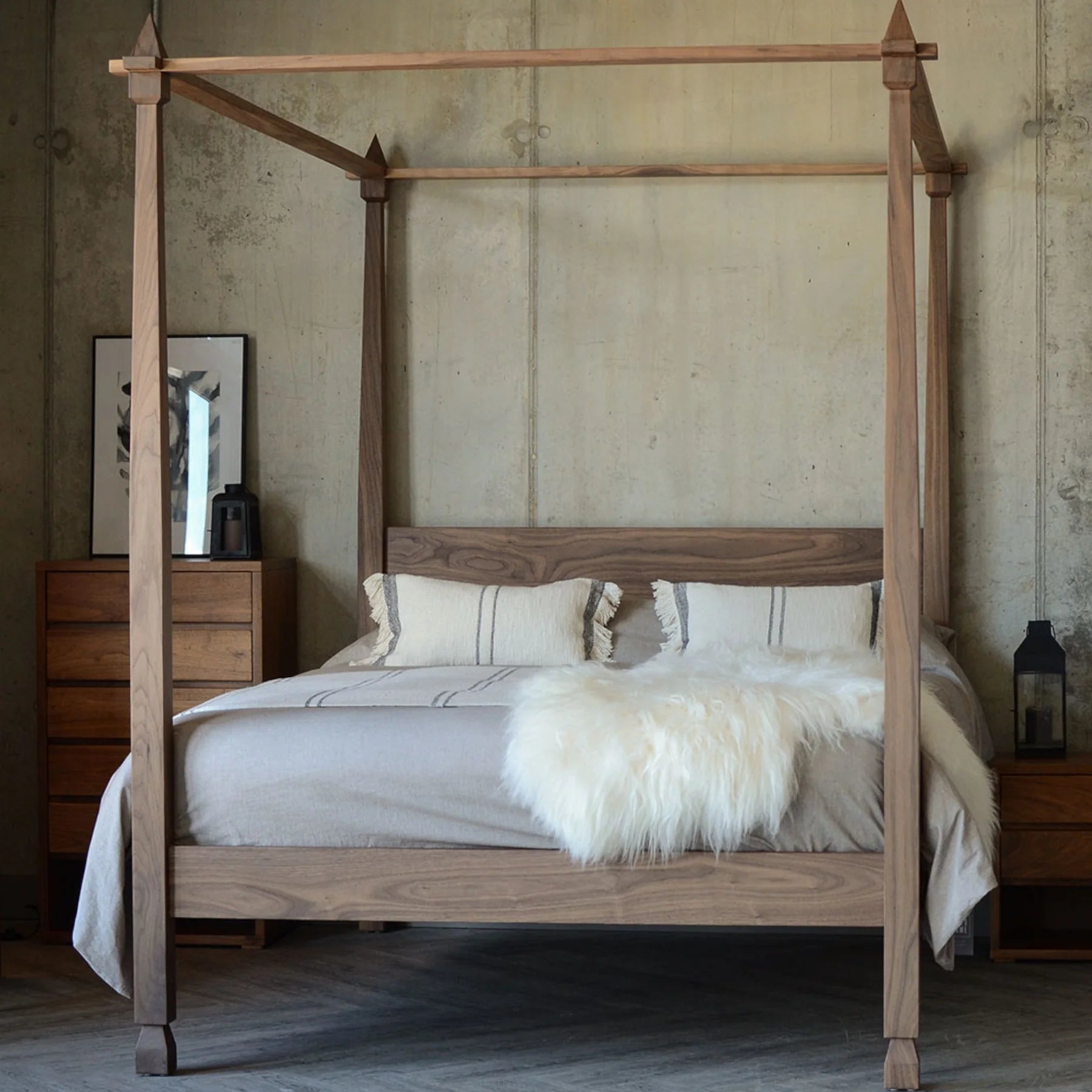 Nicole Wooden Poster Bed