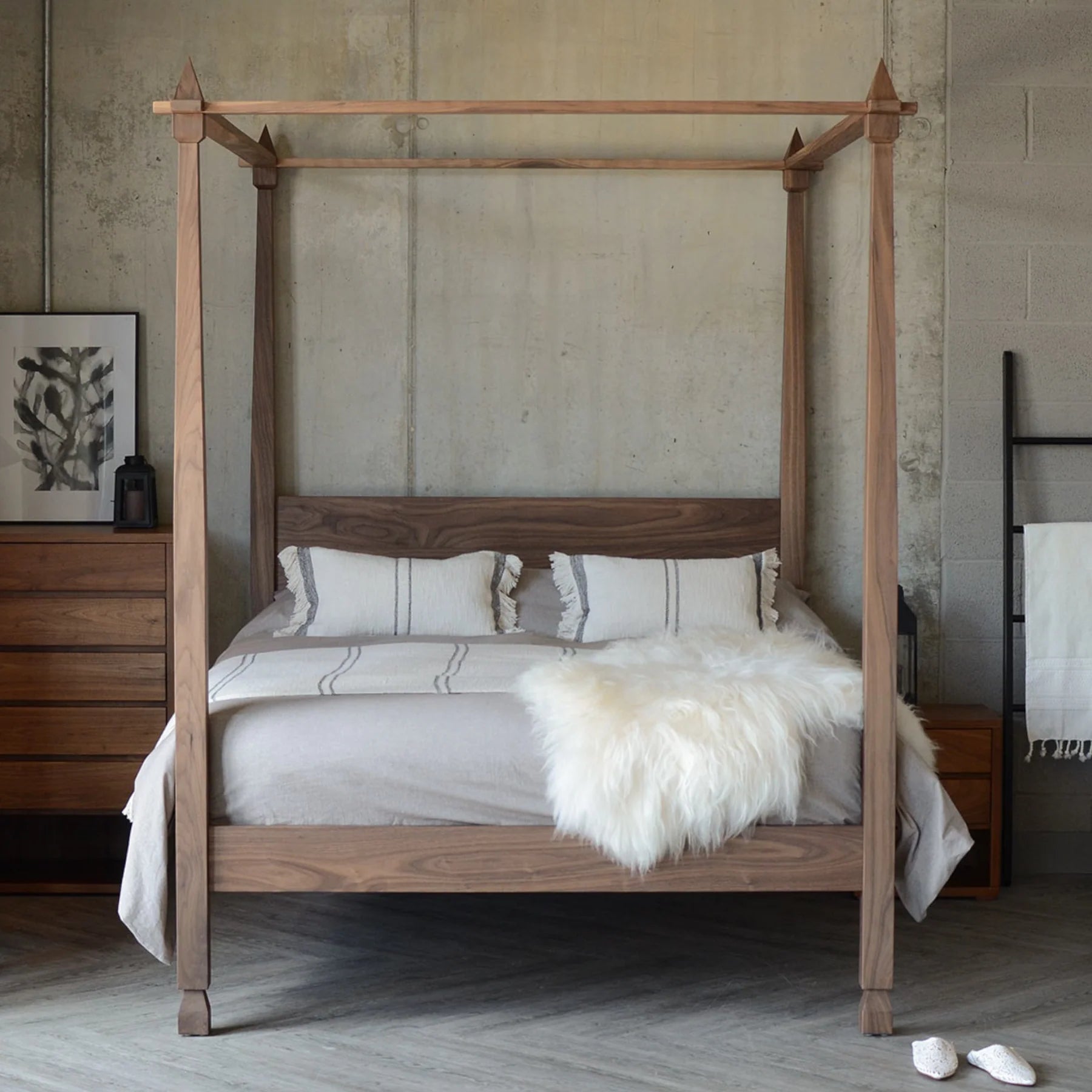 Nicole Wooden Poster Bed