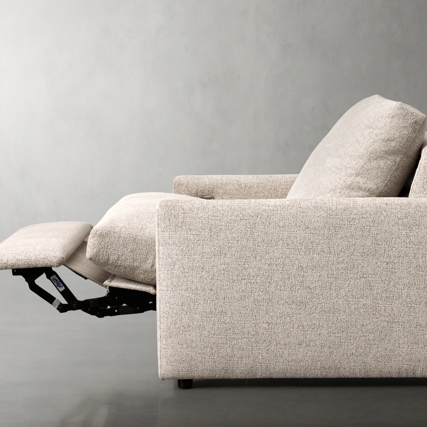 Mendoza Recliner Sofa