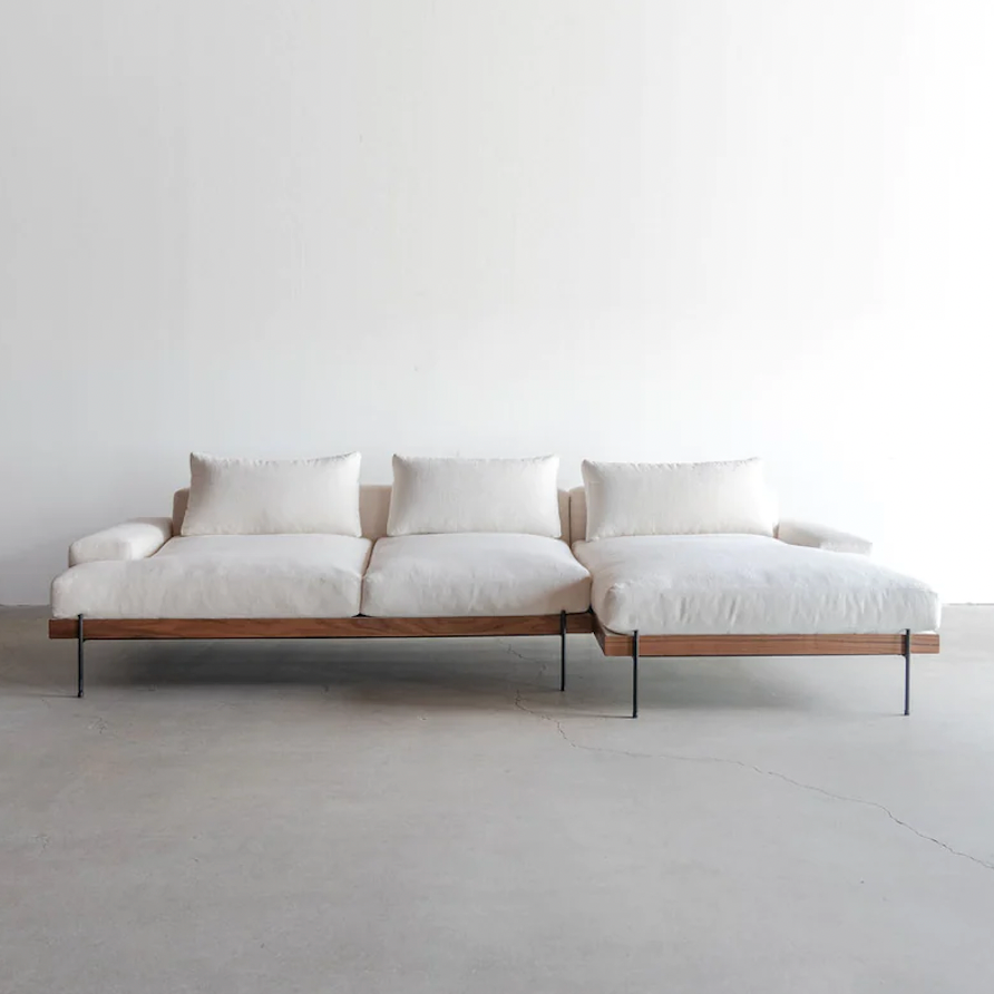 Alma Sofa